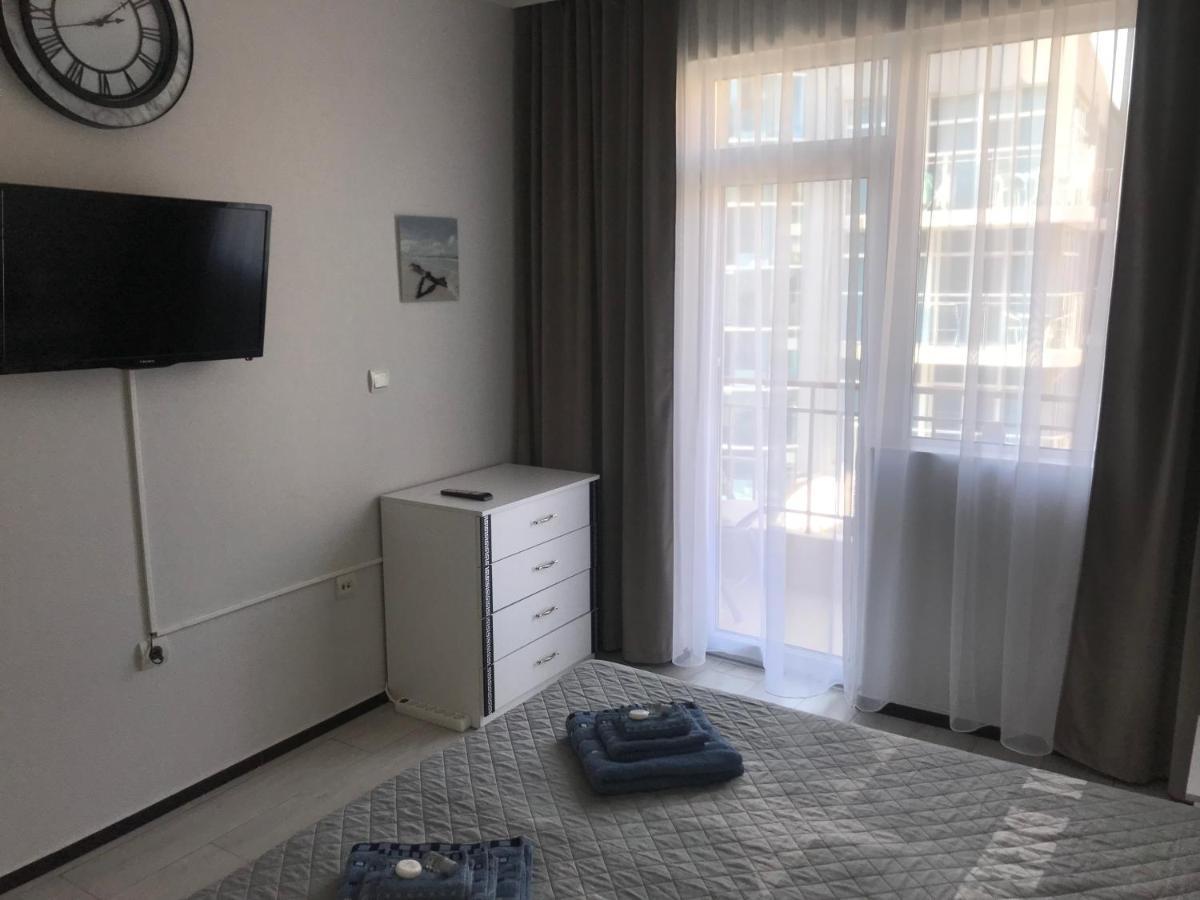 Familienapartment Am Strand In Приморско Екстериор снимка